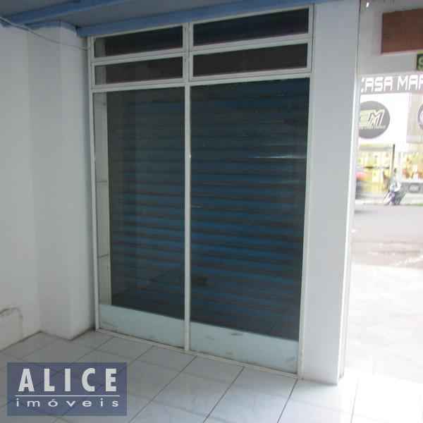 Sala com 1 banheiro para alugar no bairro Centro, Parobe