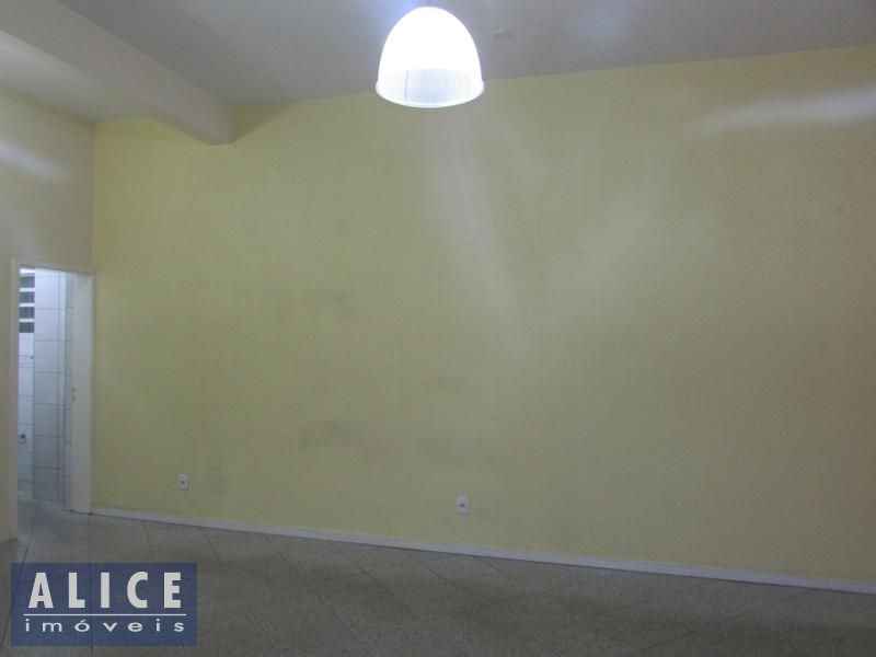 Sala para alugar no bairro Centro, Parobe