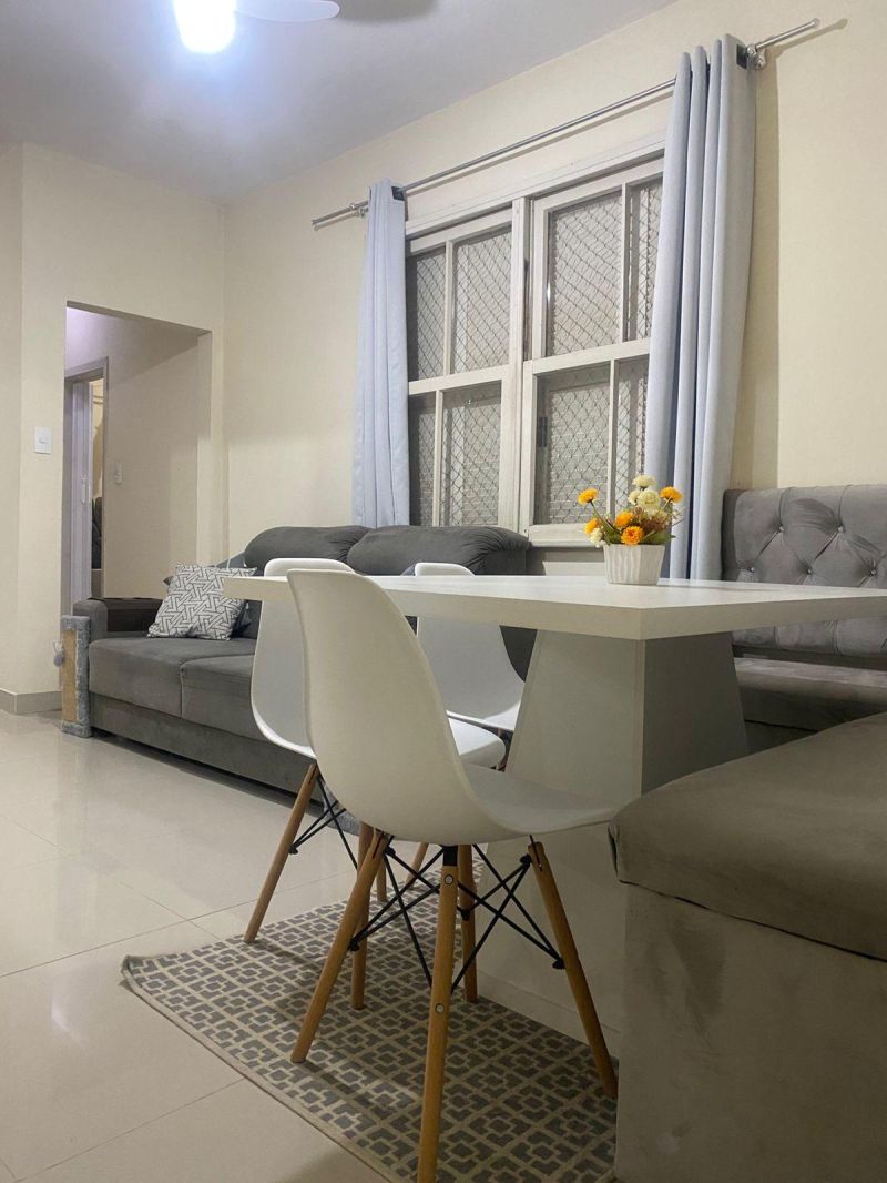 Apartamento com 2 quartos, 1 banheiro e 97m² à venda no bairro Centro, Taquara