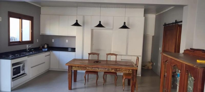 Casa com 2 quartos, 1 banheiro e 99m² à venda no bairro Centro, Taquara