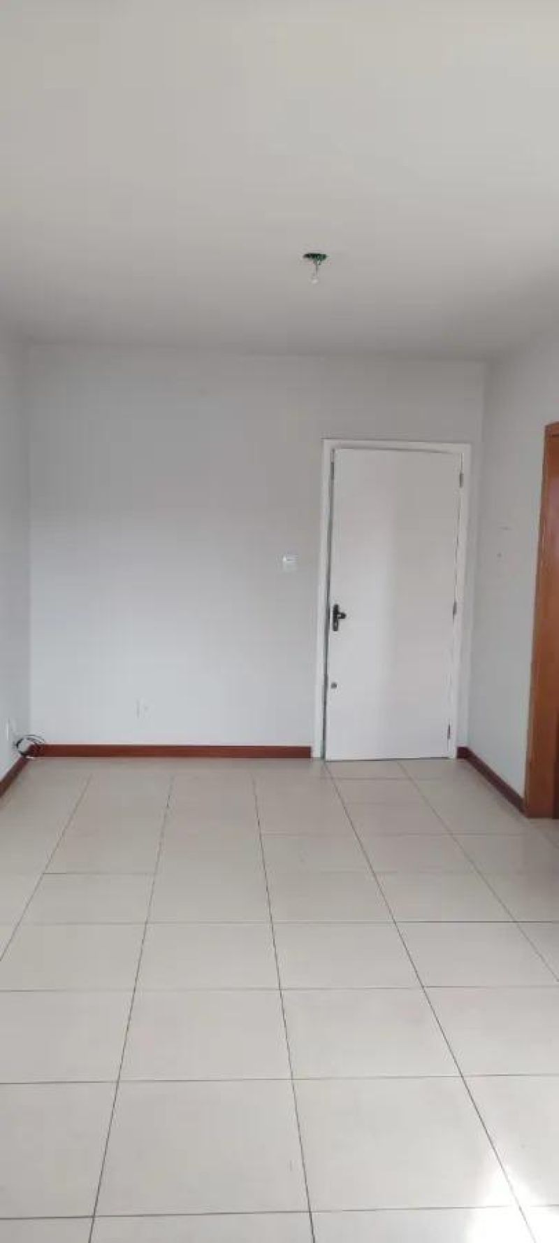 Apartamento com 2 quartos, 2 banheiros e 69m² à venda no bairro Centro, Taquara