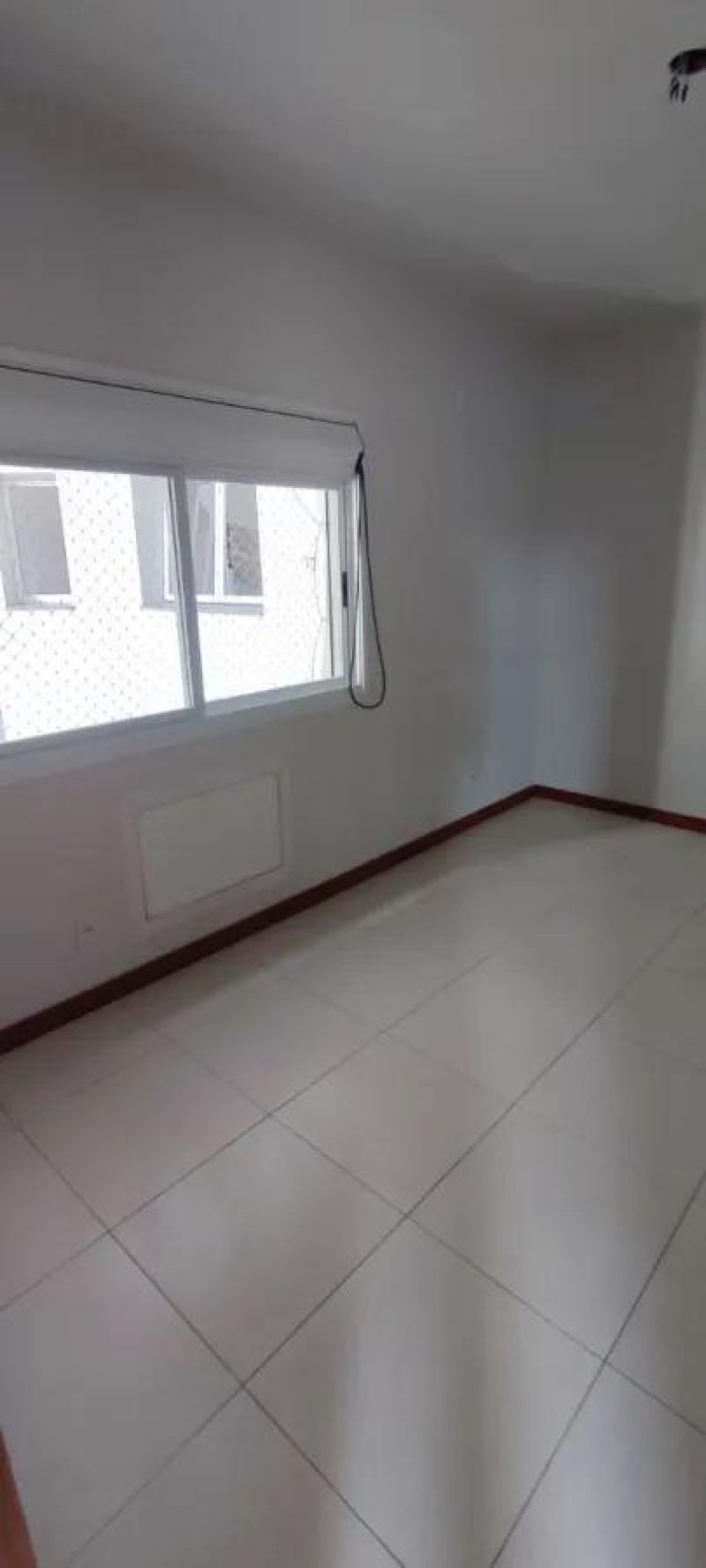 Apartamento com 2 quartos, 2 banheiros e 69m² à venda no bairro Centro, Taquara