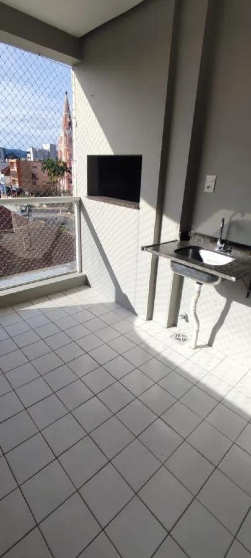 Apartamento com 2 quartos, 2 banheiros e 69m² à venda no bairro Centro, Taquara