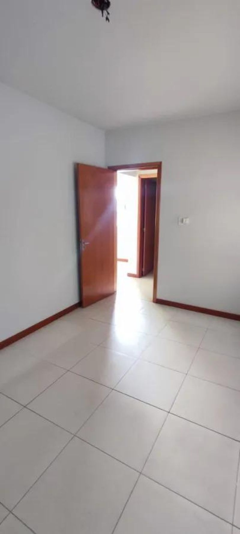 Apartamento com 2 quartos, 2 banheiros e 69m² à venda no bairro Centro, Taquara