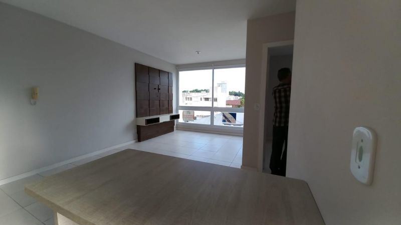 Apartamento com 2 quartos, 1 banheiro e 75m² à venda no bairro Centro, Taquara