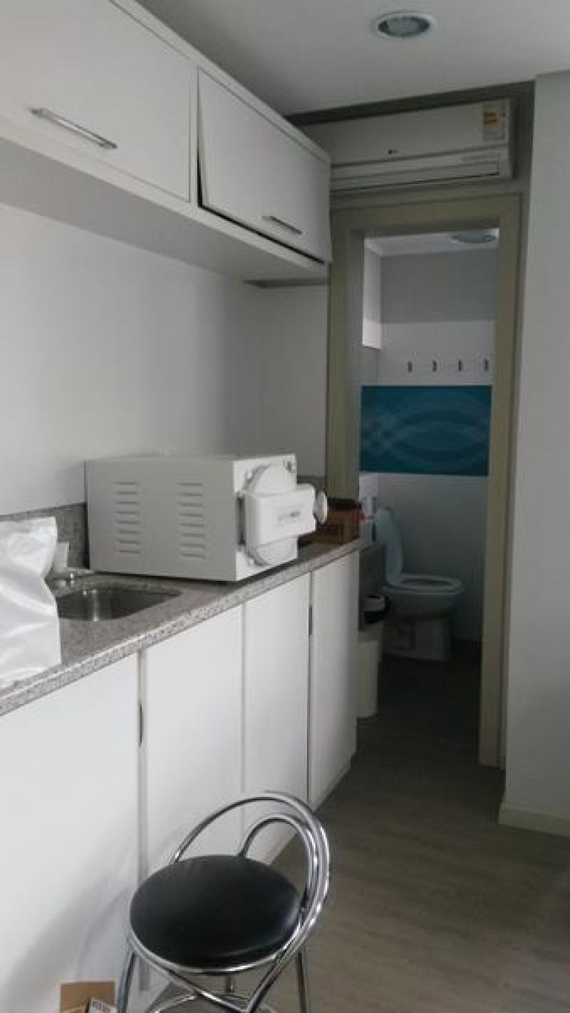 Sala com 2 banheiros e 50m² à venda no bairro Centro, Taquara