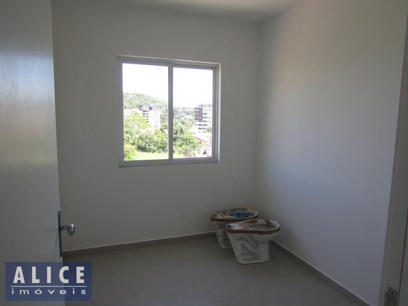 Apartamento com 2 quartos, 1 banheiro e 78m² à venda no bairro Centro, Parobe