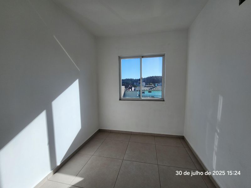 APARTAMENTO COM DOIS DORMITORIOS