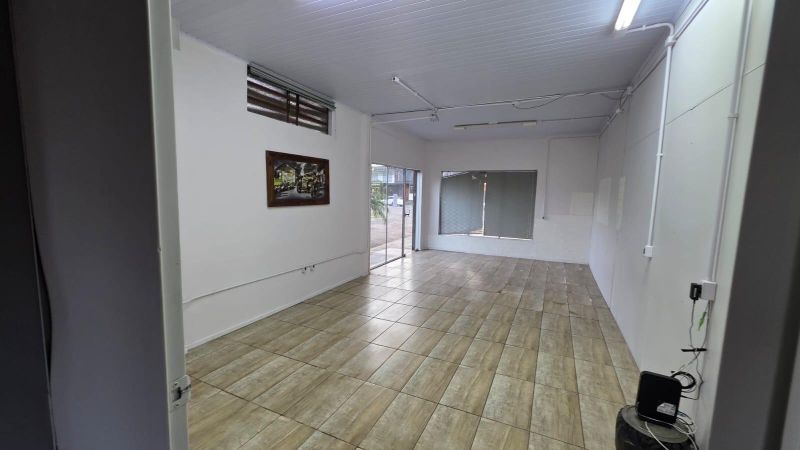 Prédio com 3 quartos, 3 banheiros e 381m² à venda no bairro Figueira, Igrejinha