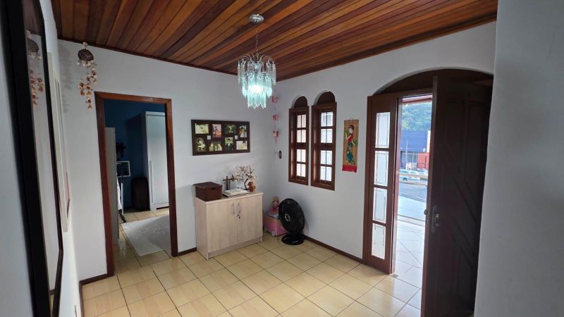Prédio com 3 quartos, 3 banheiros e 381m² à venda no bairro Figueira, Igrejinha