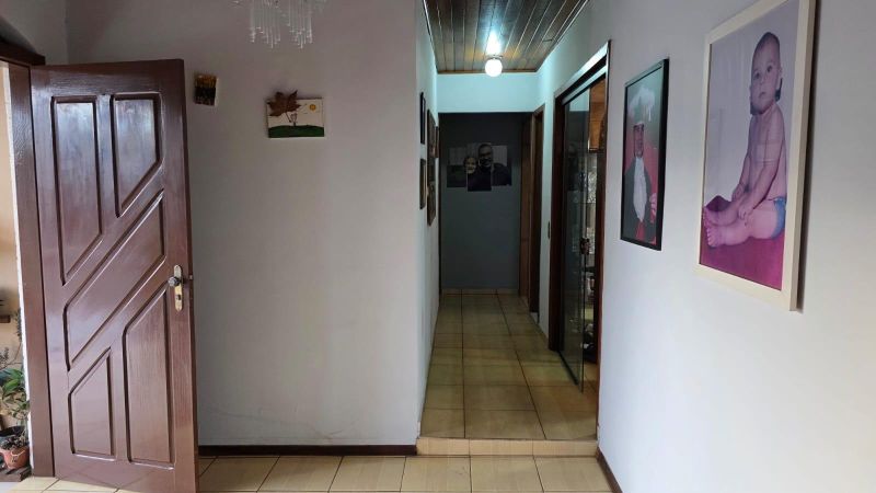 Prédio com 3 quartos, 3 banheiros e 381m² à venda no bairro Figueira, Igrejinha