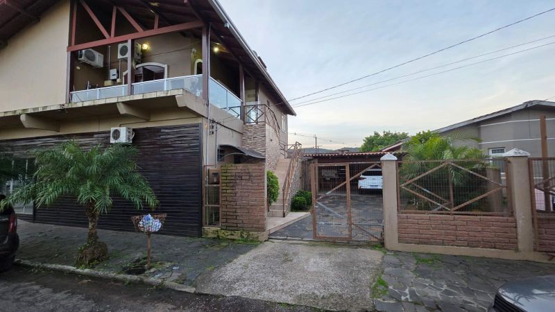 Prédio com 3 quartos, 3 banheiros e 381m² à venda no bairro Figueira, Igrejinha