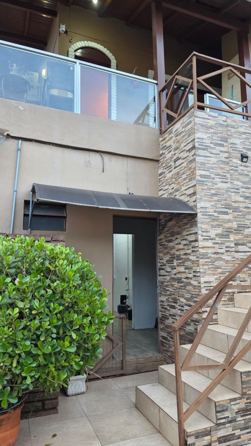 Prédio com 3 quartos, 3 banheiros e 381m² à venda no bairro Figueira, Igrejinha
