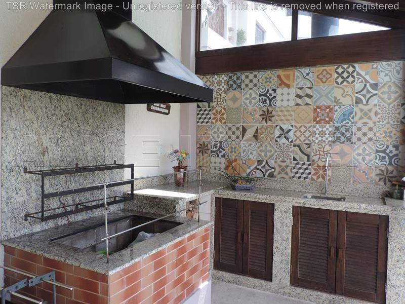 Casa com 2 quartos, 4 banheiros e 263m² à venda no bairro Centro, Taquara