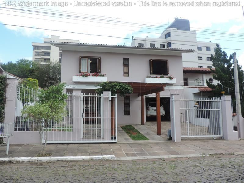 Casa com 2 quartos, 4 banheiros e 263m² à venda no bairro Centro, Taquara