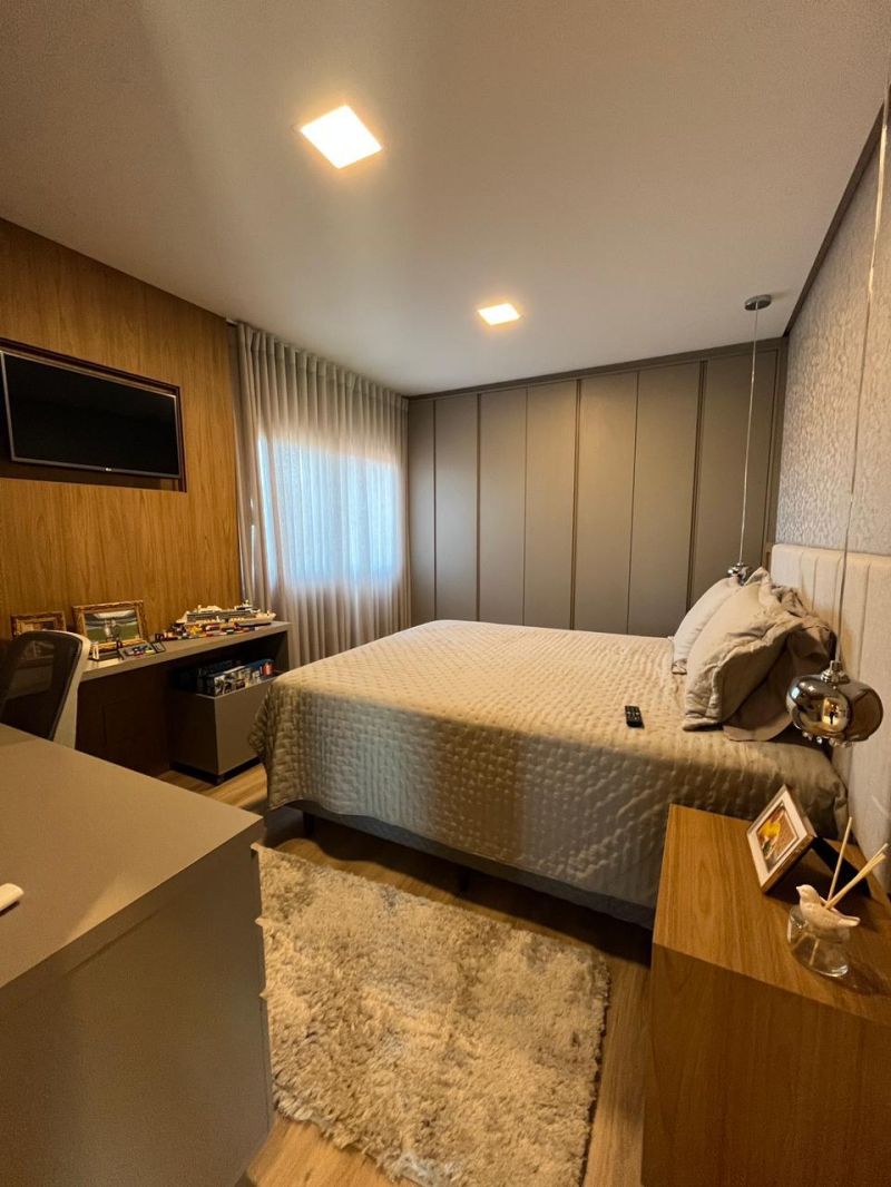 Casa com 2 quartos, 4 banheiros e 297m² à venda no bairro Bom Pastor, Igrejinha
