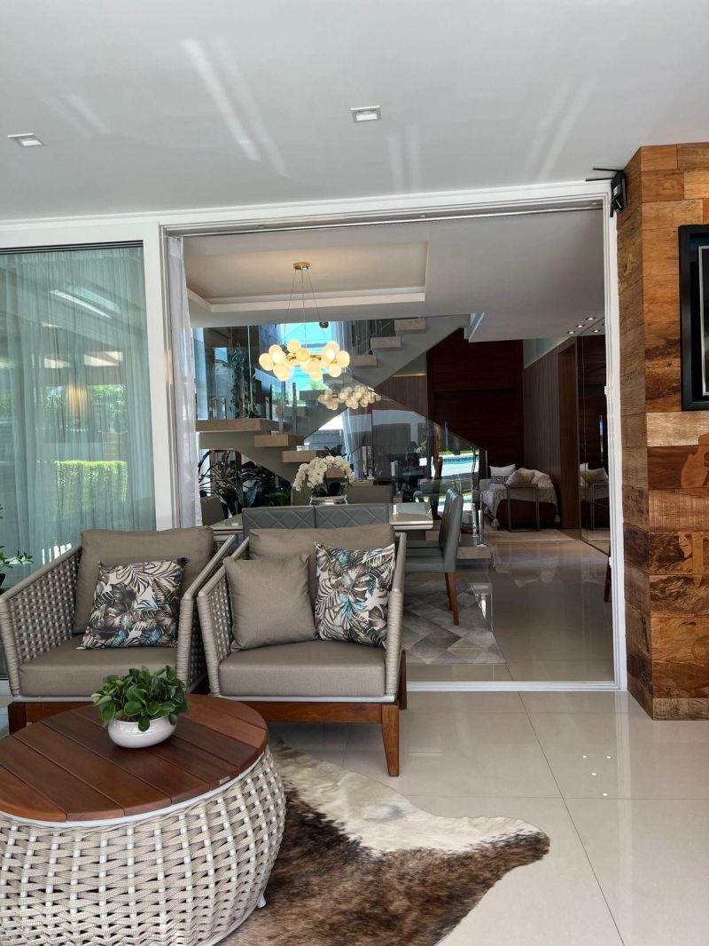 Casa com 2 quartos, 4 banheiros e 297m² à venda no bairro Bom Pastor, Igrejinha
