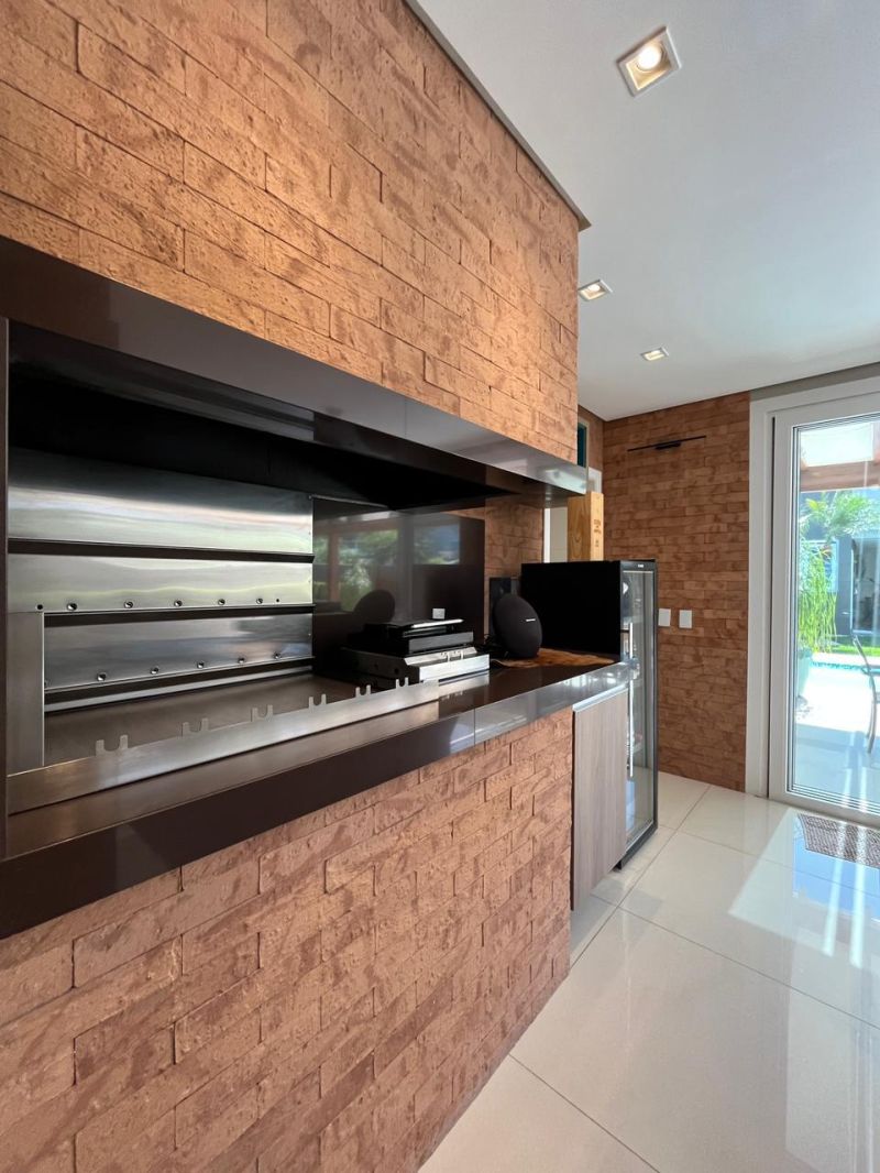 Casa com 2 quartos, 4 banheiros e 297m² à venda no bairro Bom Pastor, Igrejinha
