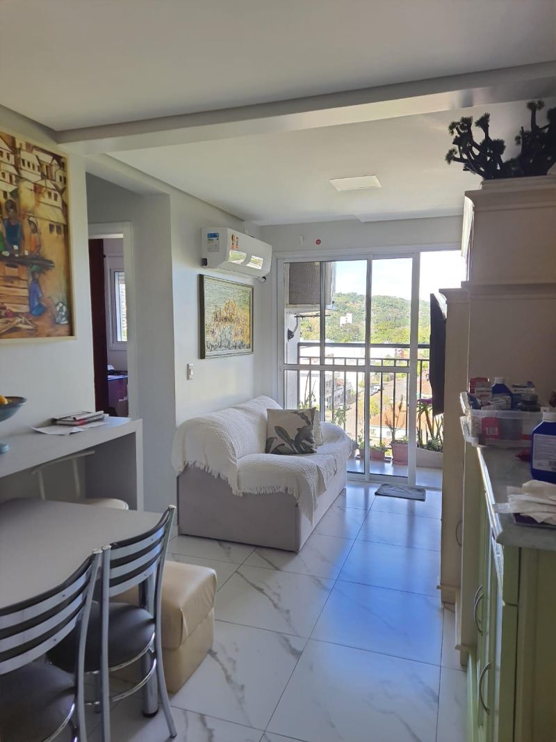 Apartamento com 2 quartos, 2 banheiros e 56m² à venda no bairro Centro, Igrejinha