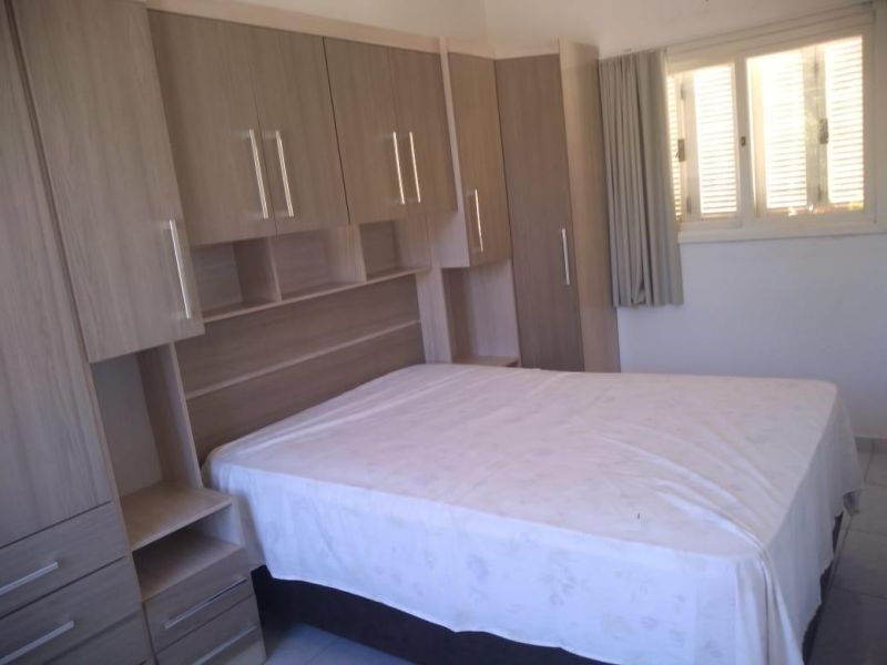 Apartamento sobrado com 2 dormitórios