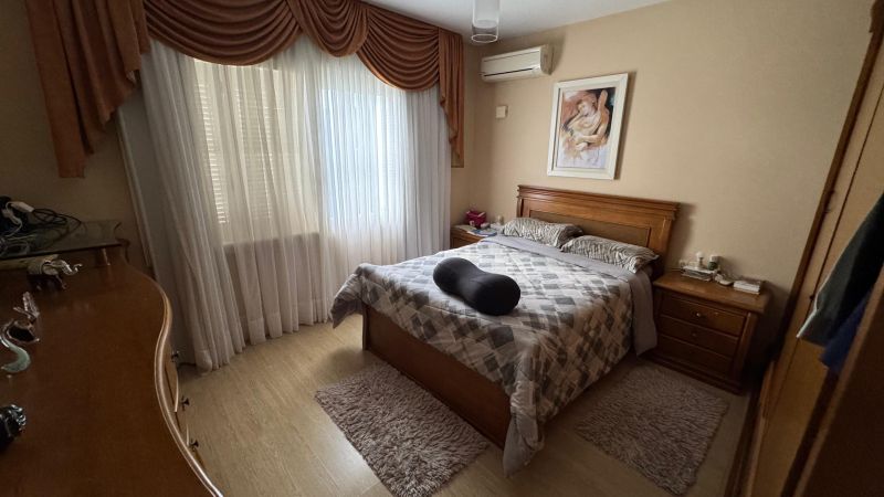 400m² de área construída – Ambientes amplos e bem distribuídos.