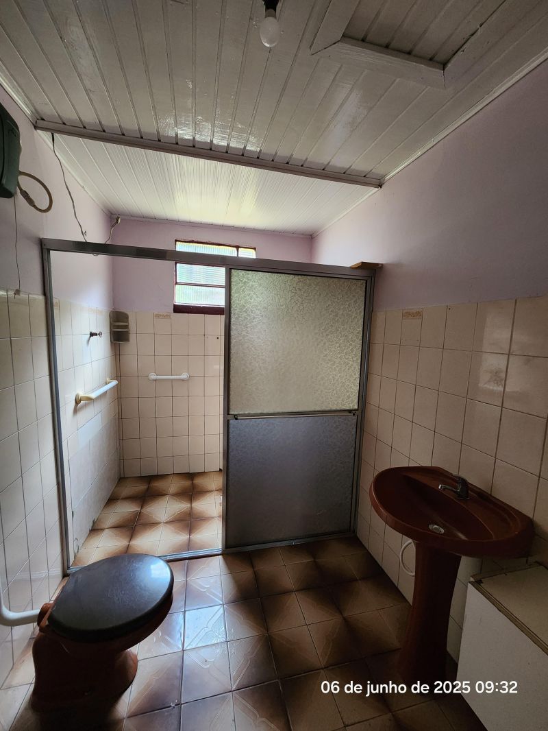 Casa com 3 quartos e 1 banheiro à venda no bairro Guarani, Parobe