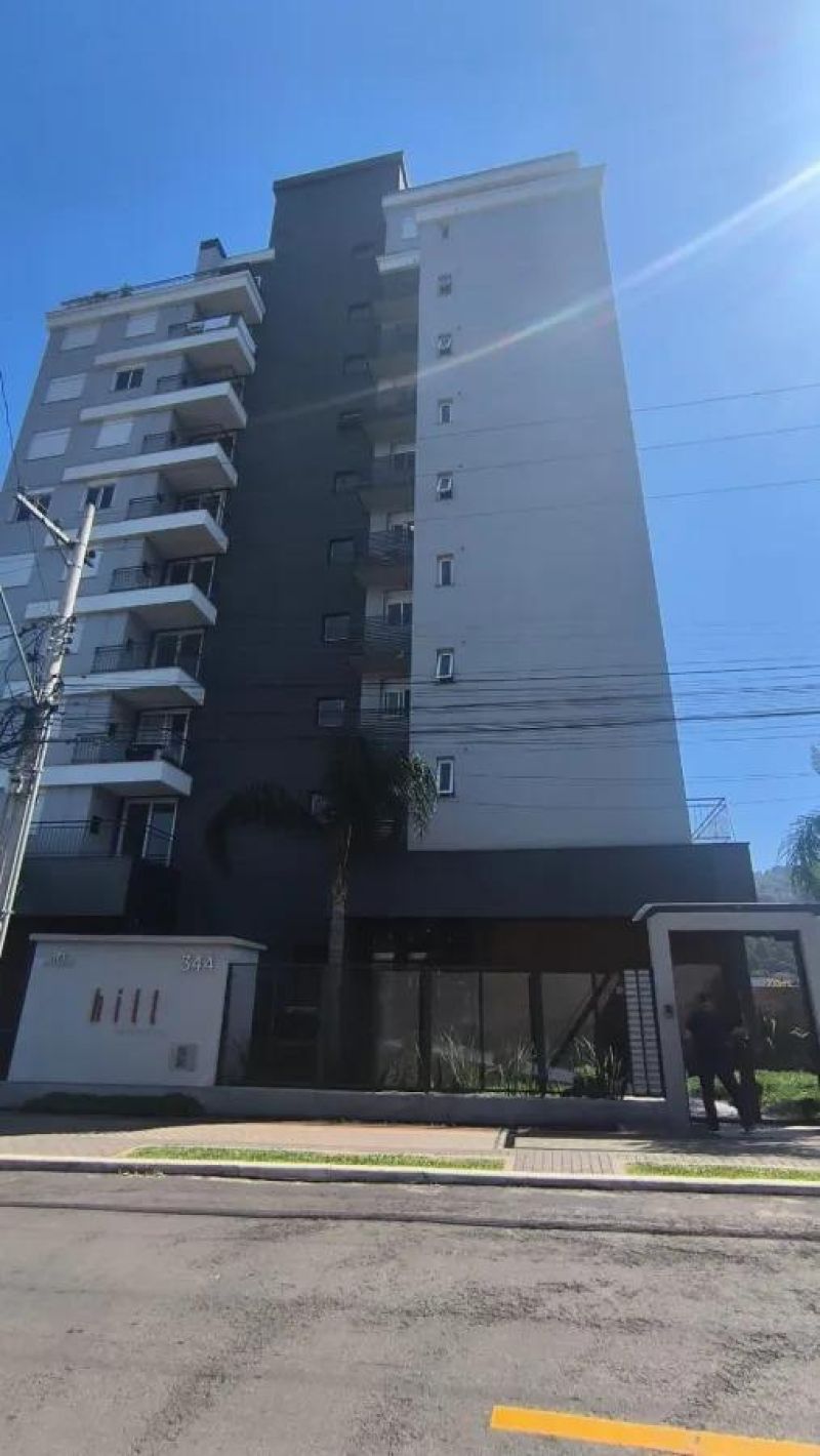 Apartamento com 1 quarto, 2 banheiros e 74m² à venda no bairro Centro, Igrejinha