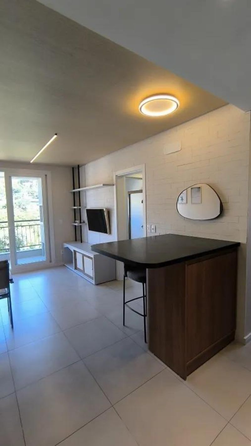 Apartamento com 1 quarto, 2 banheiros e 74m² à venda no bairro Centro, Igrejinha