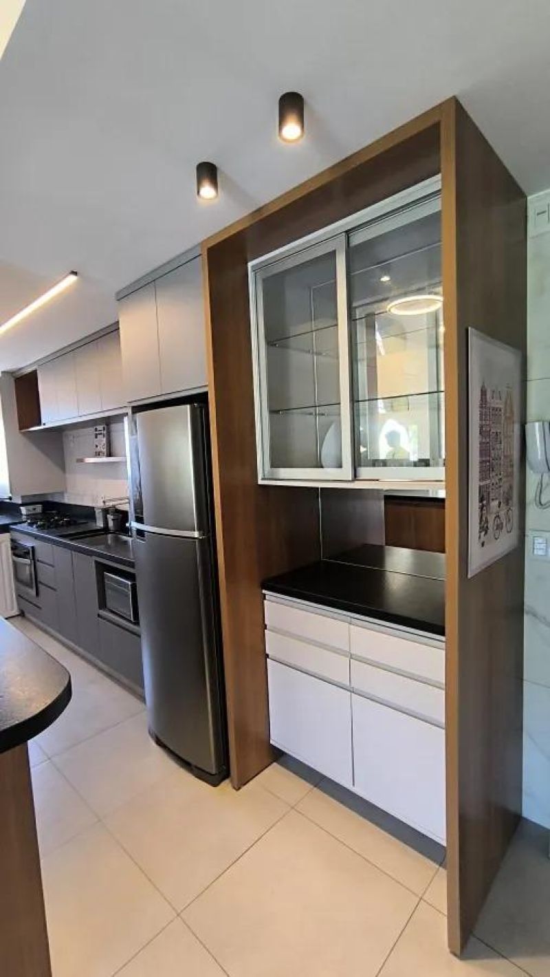 Apartamento com 1 quarto, 2 banheiros e 74m² à venda no bairro Centro, Igrejinha
