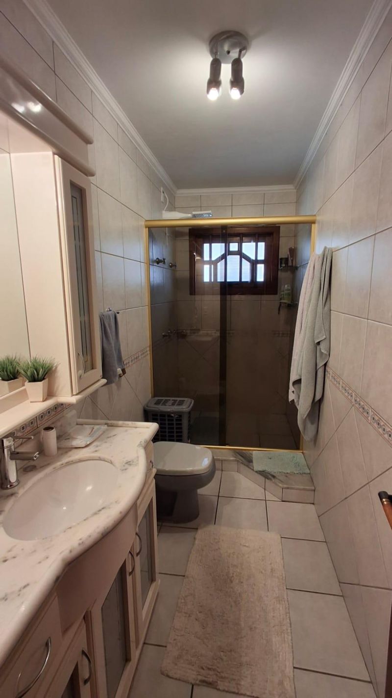 Taquara: Casa Alto Padrão Pronta para Morar no Bairro Nobre!