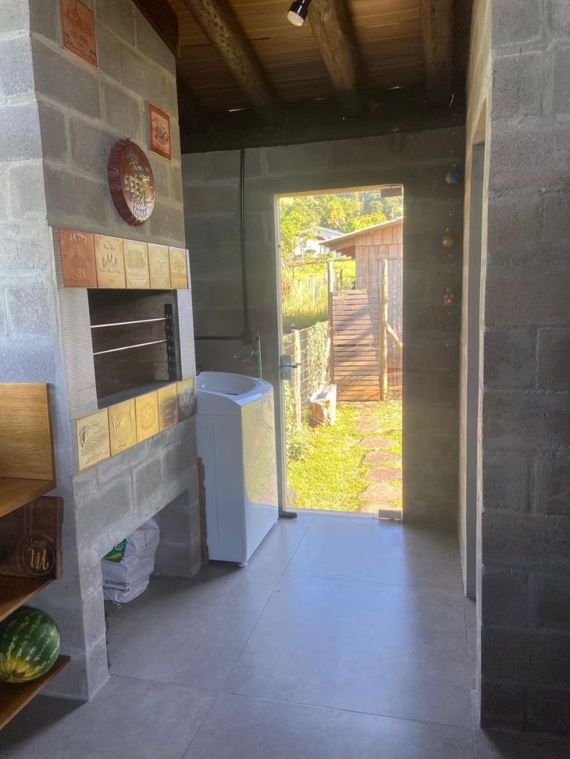 Igrejinha: Seu Refúgio no Bairro Lajeadinho Espera por Você!