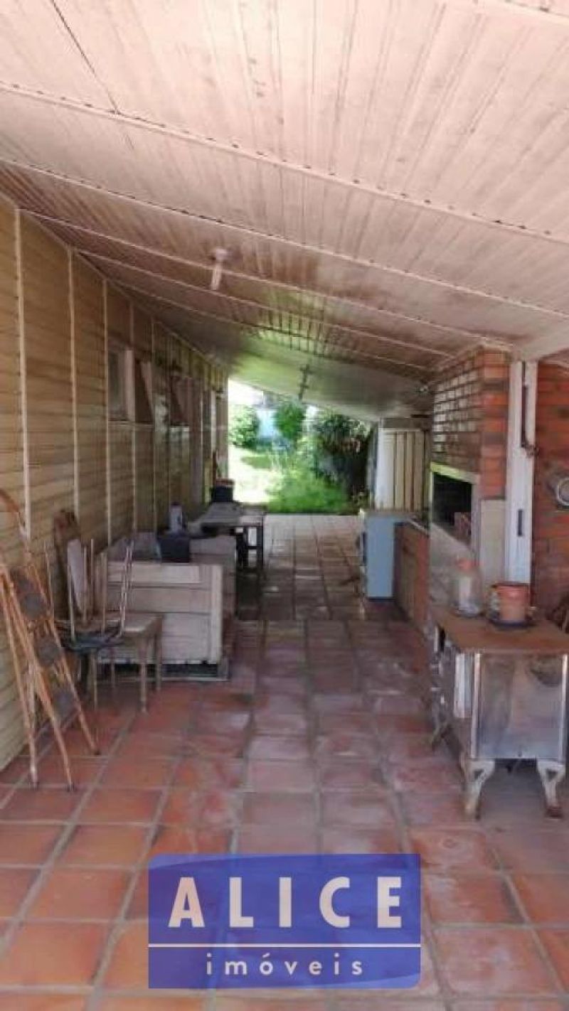 Casa com 2 quartos, 3 banheiros e 200m² à venda no bairro Centro, Igrejinha