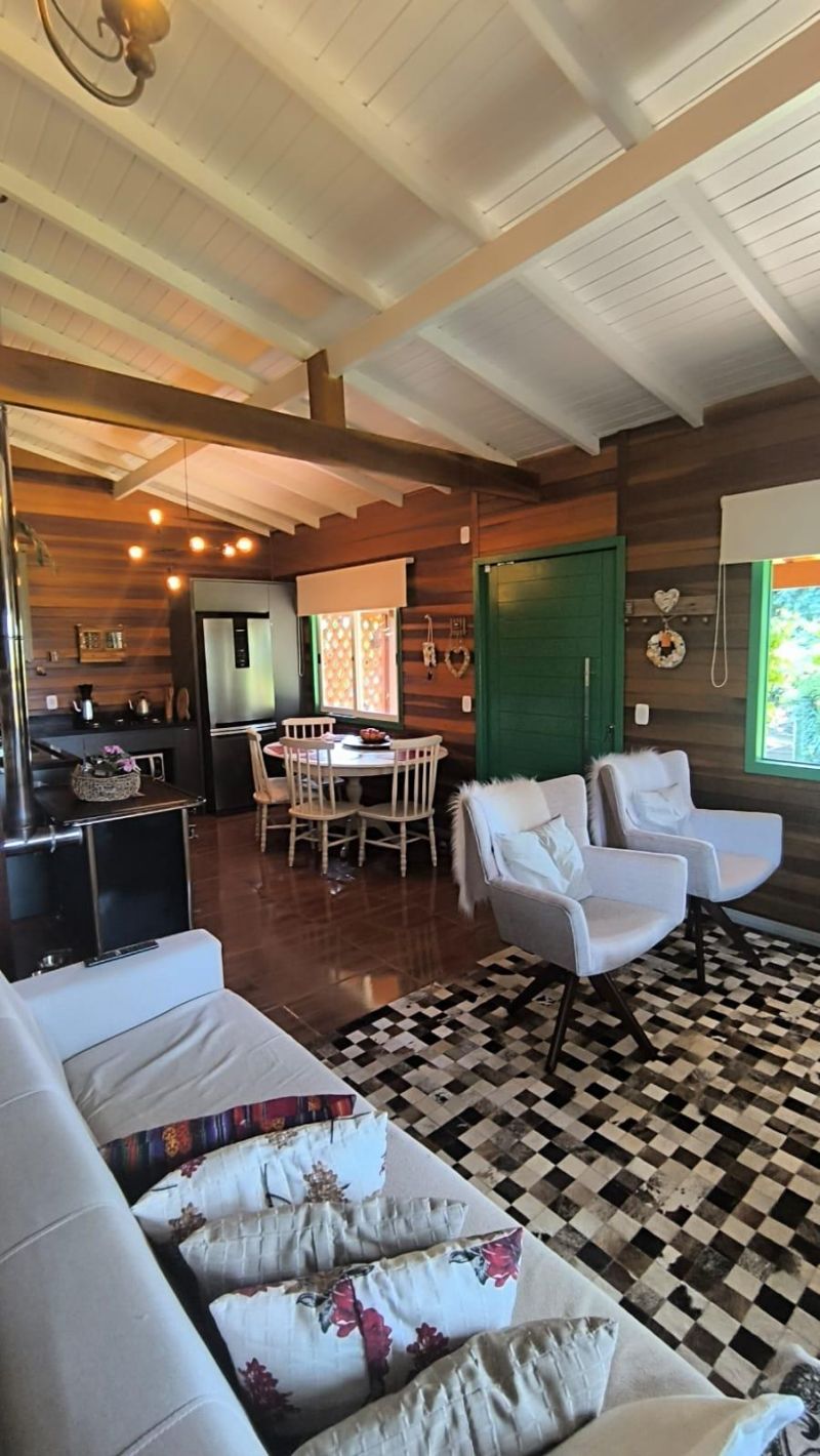 Sítio com 3 quartos, 1 banheiro e 80m² à venda no bairro Figueira, Igrejinha