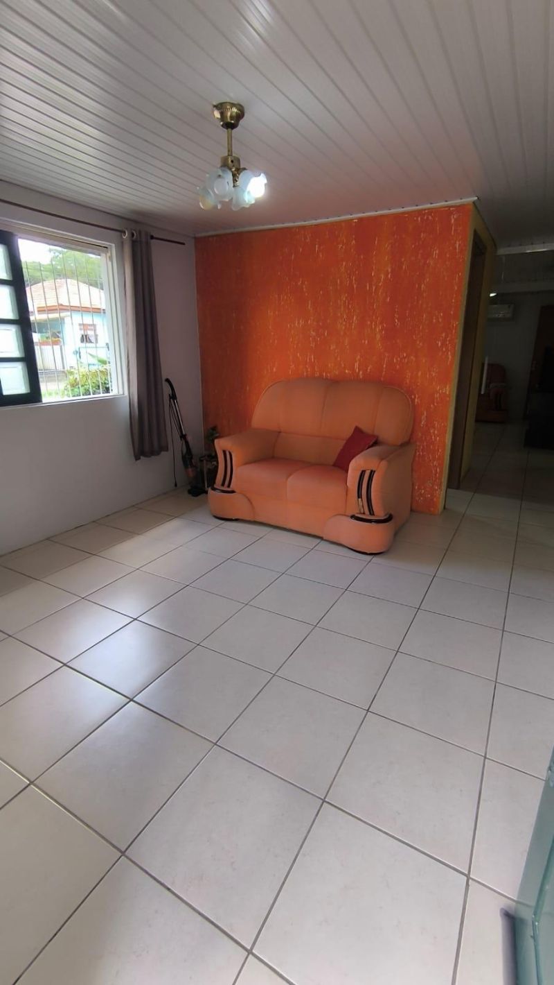 Casa com 3 quartos, 2 banheiros e 180m² à venda no bairro Figueira, Igrejinha