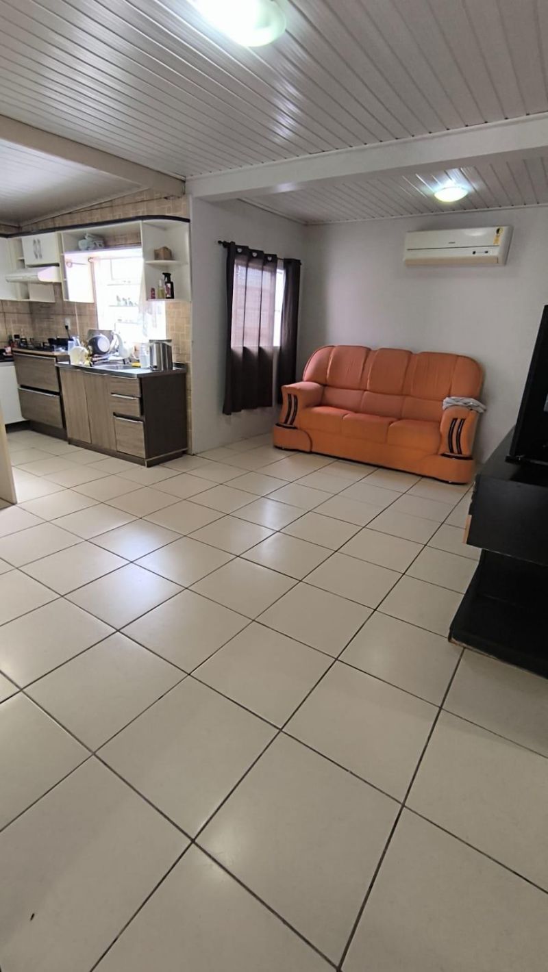 Casa com 3 quartos, 2 banheiros e 180m² à venda no bairro Figueira, Igrejinha
