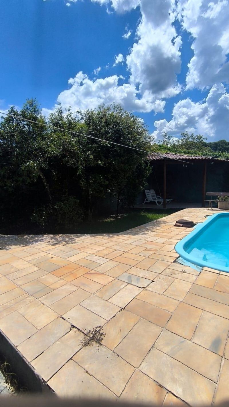 Casa com 3 quartos, 2 banheiros e 180m² à venda no bairro Figueira, Igrejinha