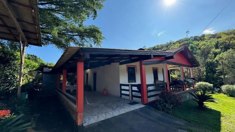 Sítio com 3 quartos, 2 banheiros e 117m² à venda no bairro Zona Rural, Igrejinha