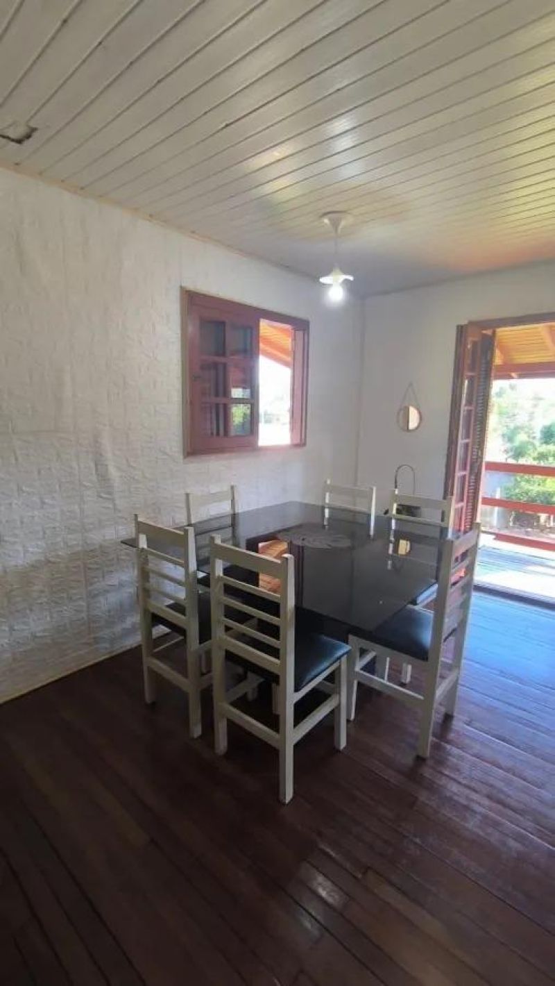 Casa com 3 quartos e 2 banheiros à venda no bairro Lajeadinho, Igrejinha