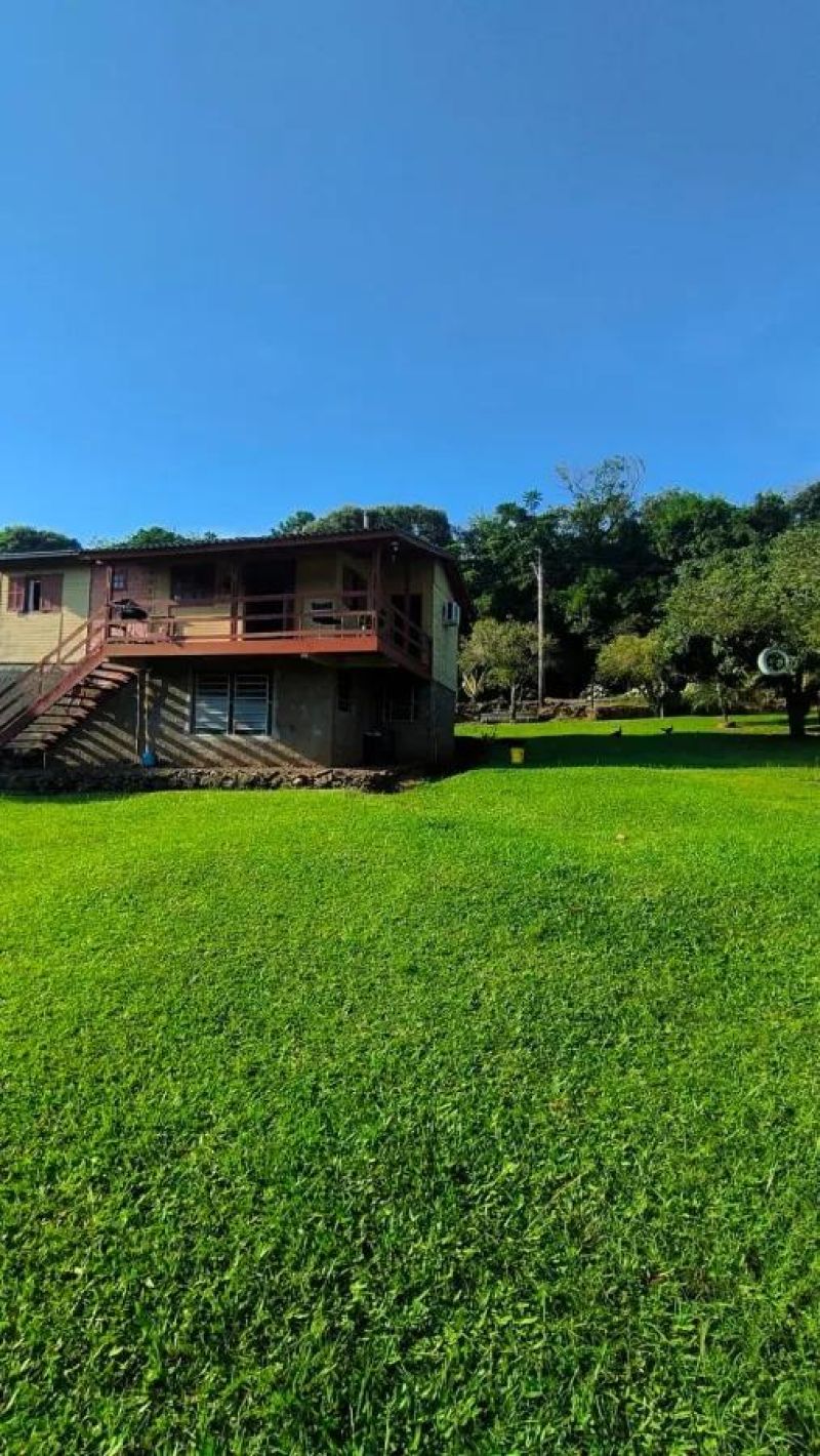 Casa com 3 quartos e 2 banheiros à venda no bairro Lajeadinho, Igrejinha