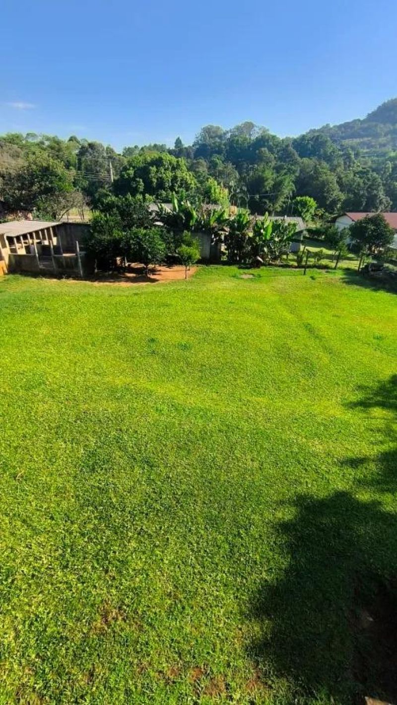 Casa com 3 quartos e 2 banheiros à venda no bairro Lajeadinho, Igrejinha