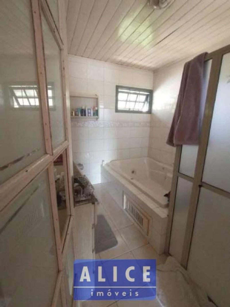 Casa com 2 quartos e 3 banheiros à venda no bairro Lajeadinho, Igrejinha