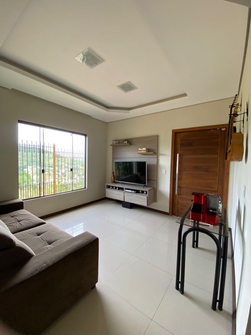 Casa com 2 quartos, 1 banheiro e 65m² à venda no bairro Viaduto, Igrejinha