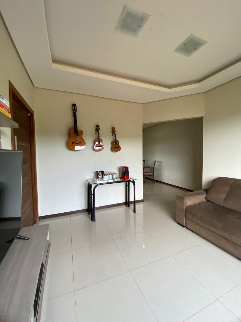 Casa com 2 quartos, 1 banheiro e 65m² à venda no bairro Viaduto, Igrejinha