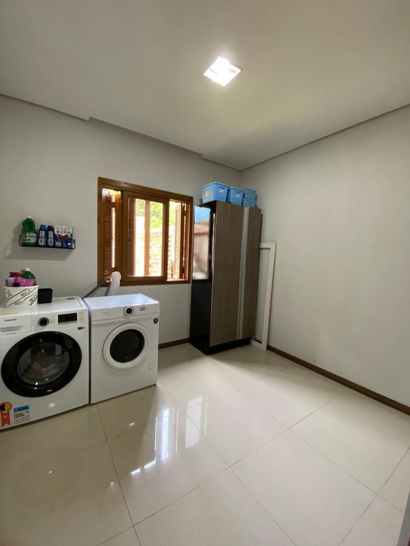 Casa com 2 quartos, 1 banheiro e 65m² à venda no bairro Viaduto, Igrejinha