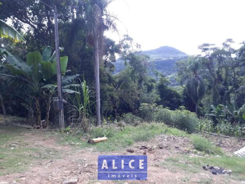 ¨ 1.000m²- Excelente oportunidade para investir ou morar¨