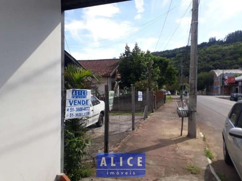 Casa com 3 quartos, 2 banheiros e 110m² à venda no bairro Viaduto, Igrejinha