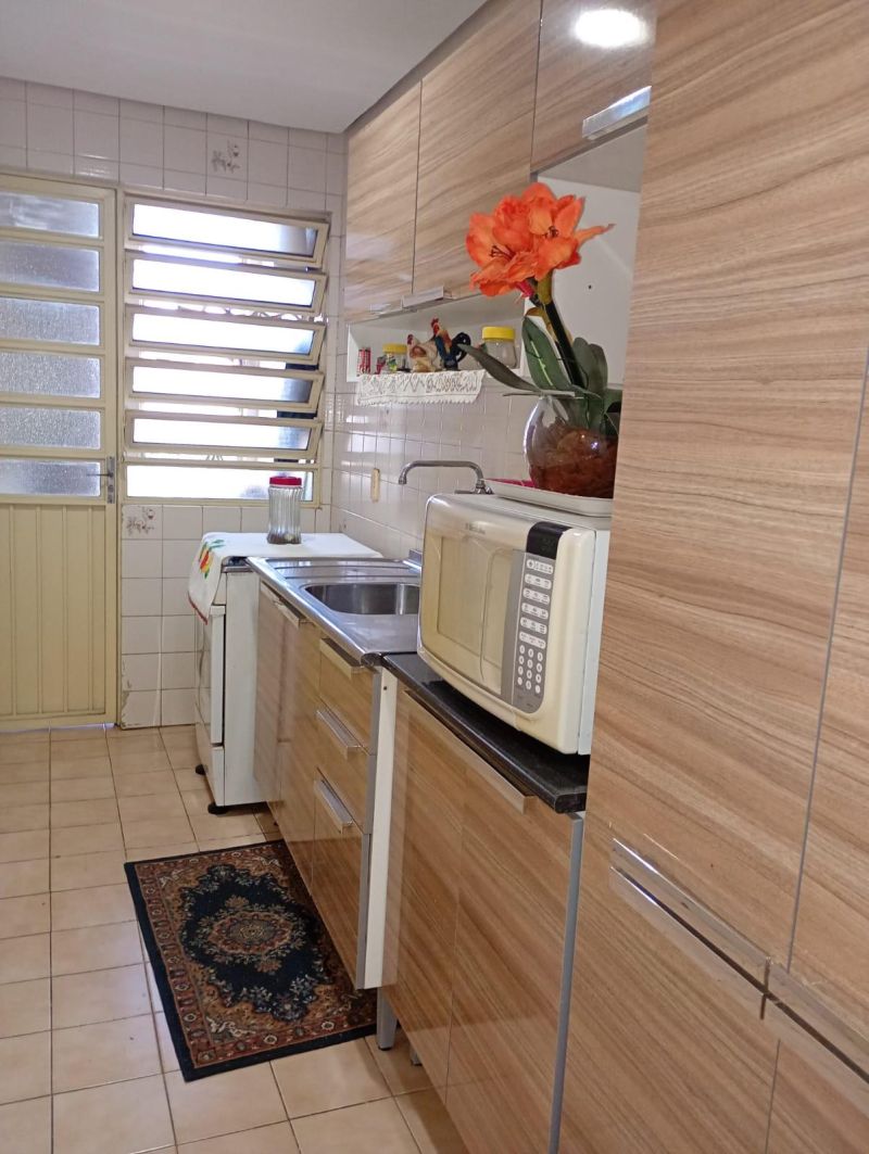 Apartamento com 2 dormitórios