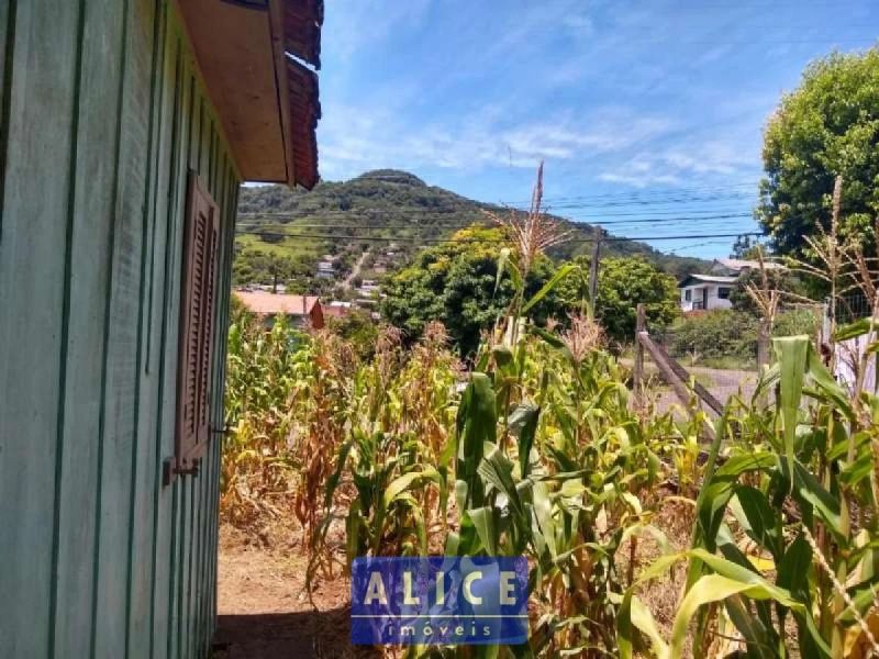 Terreno à venda no bairro Viaduto, Igrejinha