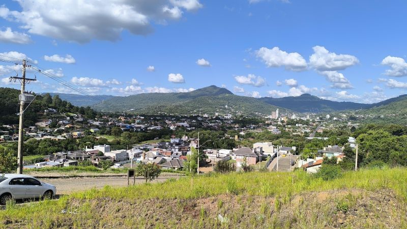 Terreno à venda no bairro Villa Nova, Igrejinha