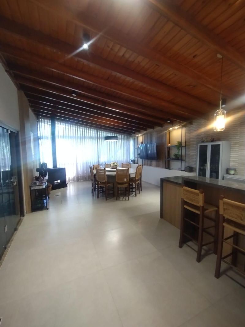 Casa com 7 quartos e 4 banheiros à venda no bairro Villa Nova, Igrejinha